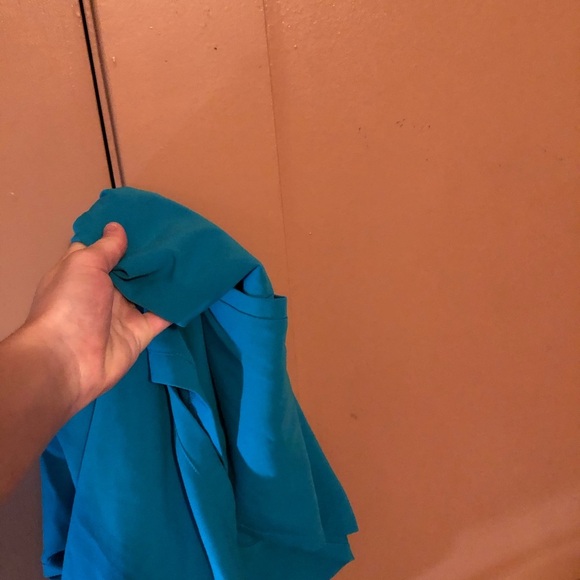 Figs Technical Collection scrub top
size medium - Picture 3 of 4